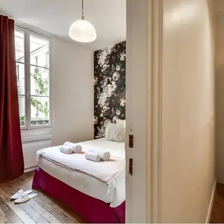 Lejlighed Renovated 2bd Next To Jardins Du Luxembourg Paris